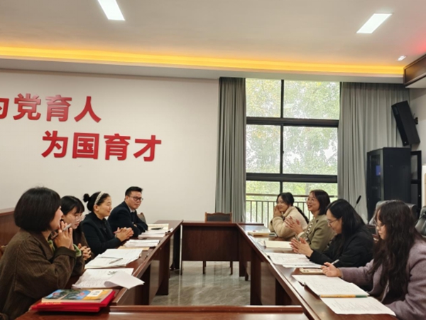 1762486092310643.jpg 秋光为序聚梓潼,异构为笔绘新卷1286.jpg